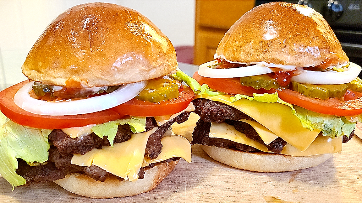 Triple cheeseburgers – charliethecookandrews