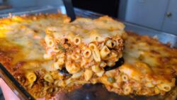 Cheesy Macaroni ground beef and shrimp casserole